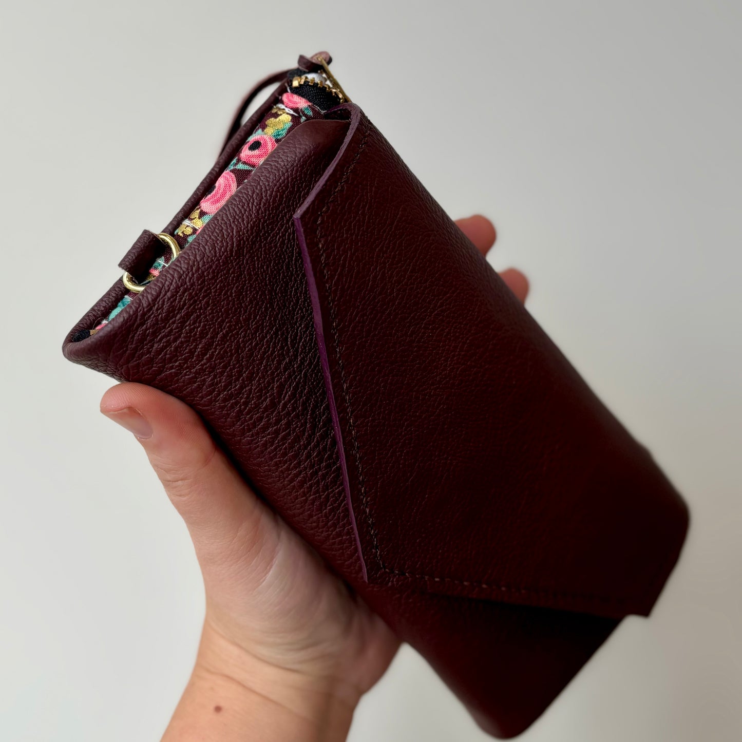 Jessa Wallet - Burgundy + Rosa