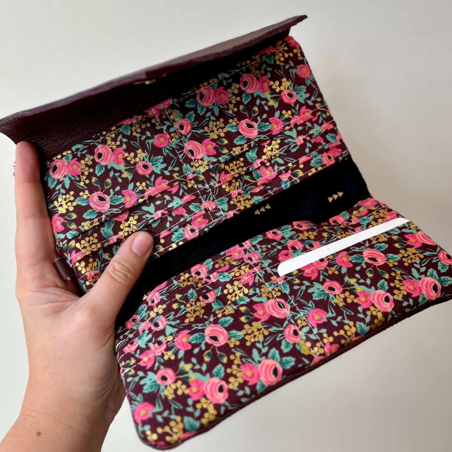 Jessa Wallet - Burgundy + Rosa