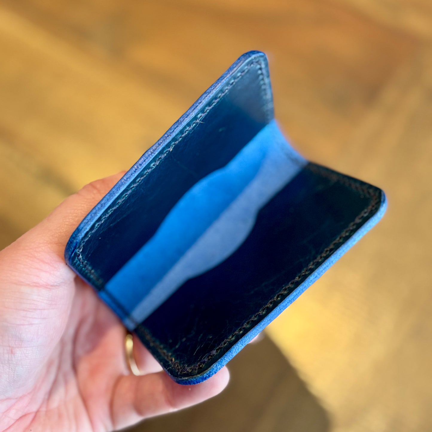 The J2 Bifold - Navy