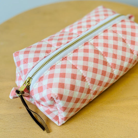 "Modern Gingham" Quilted Toiletry Bag